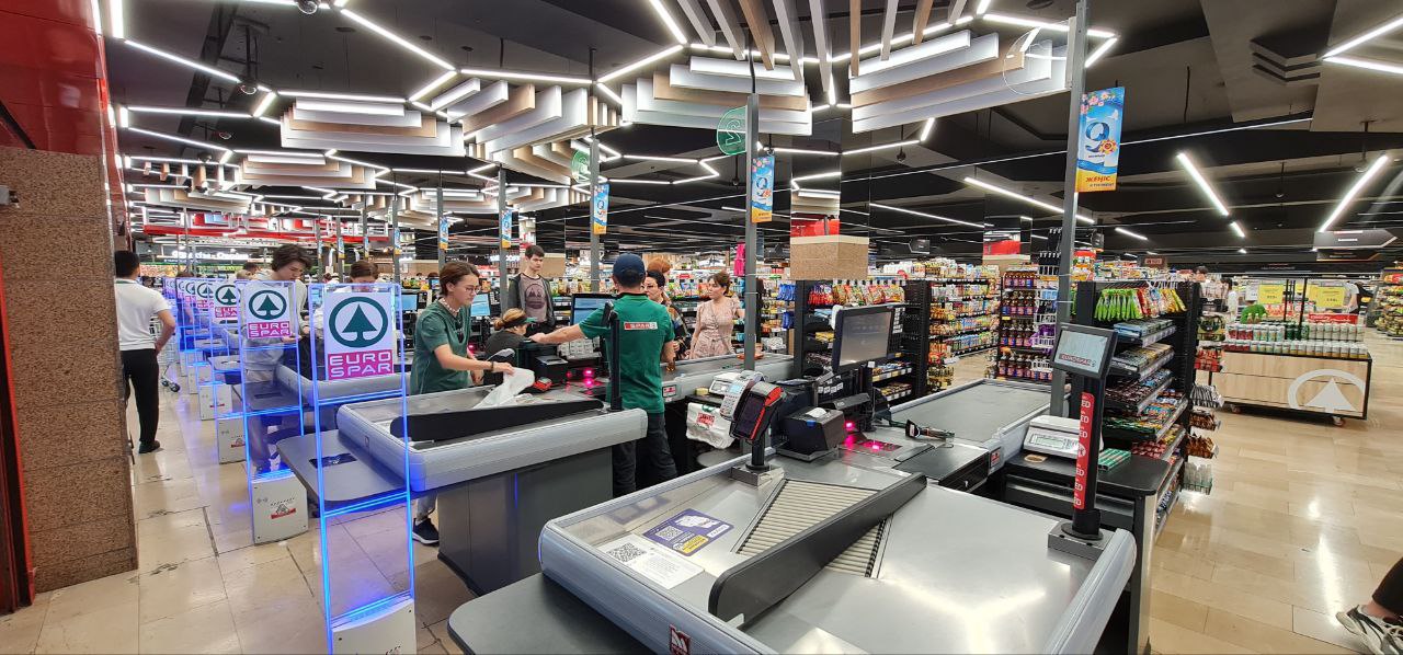 Image:Кассовая_линия_EuroSPAR.jpg