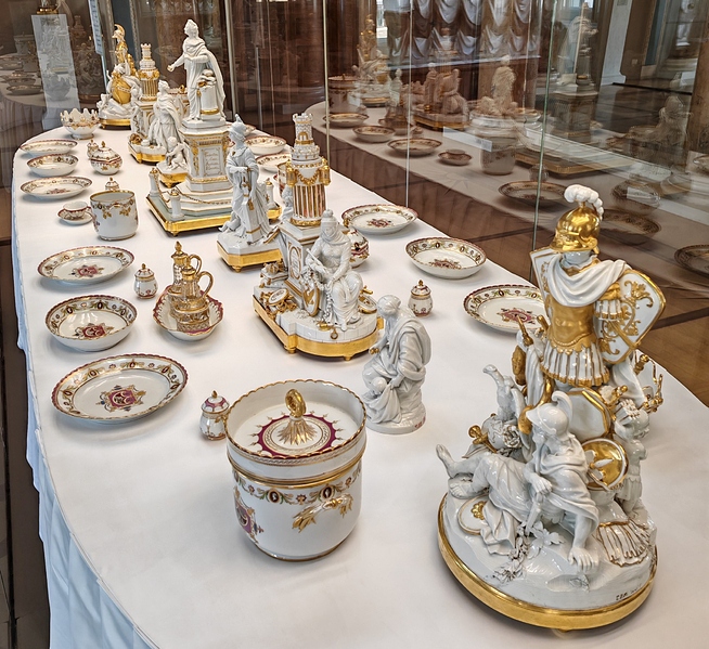 Файл:2304x2508 edit 230409304713875.jpg